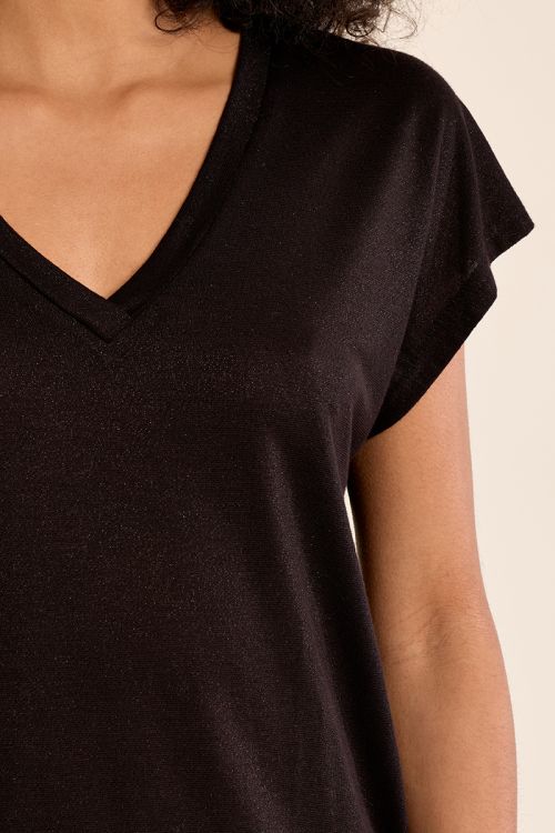 Camiseta de manga corta cuello en V