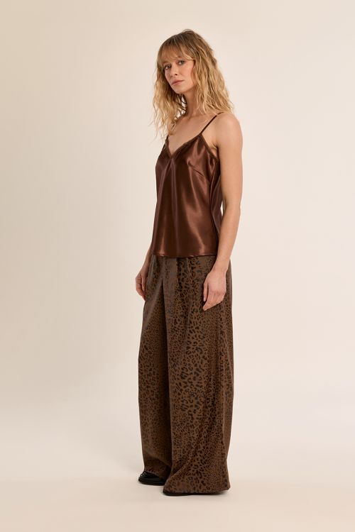 Pleated trousers, leopard print