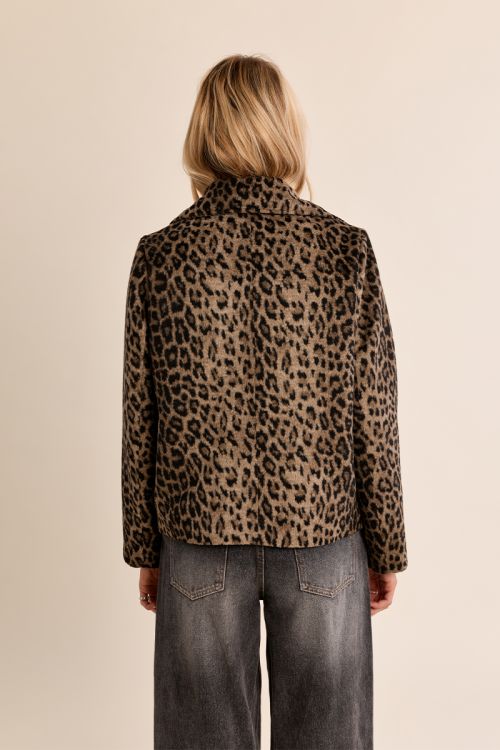 Abrigo corto con estampado