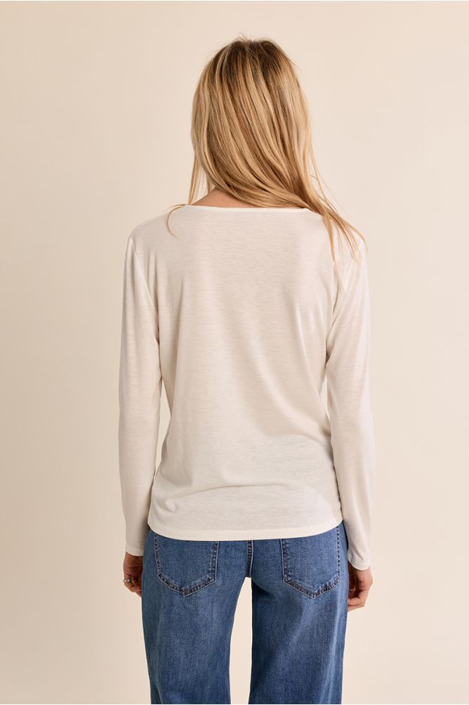 V-neck long-sleeved top
