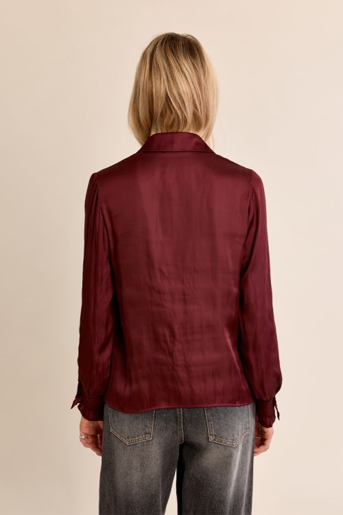 Satin crop shirt