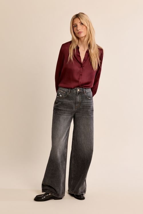Satin crop shirt