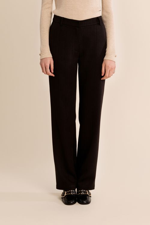Pantalón largo perneras rectas