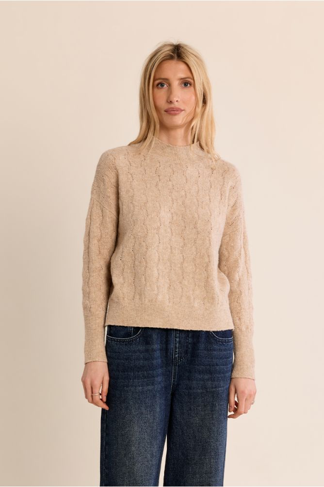 Pull en maille ajourée, col montant