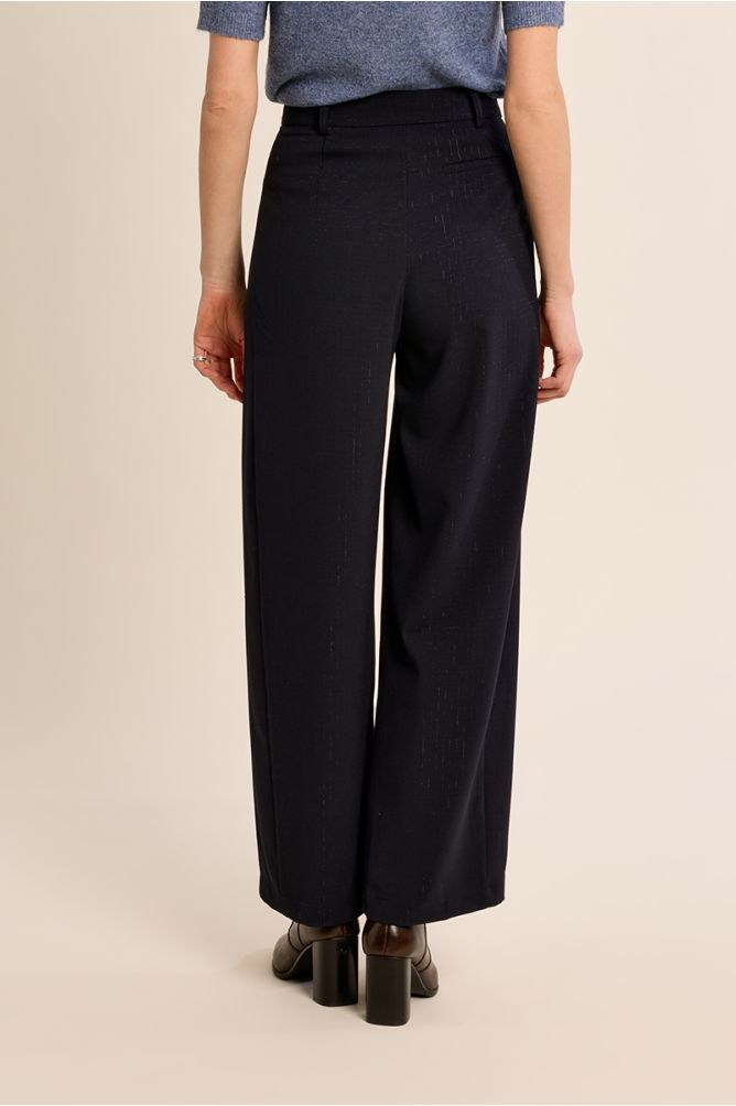 Pantalón largo estilo barrel