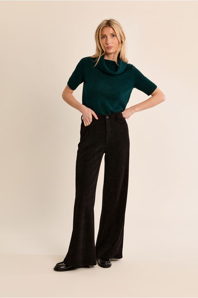 Pantalon évasé en velours côtelé