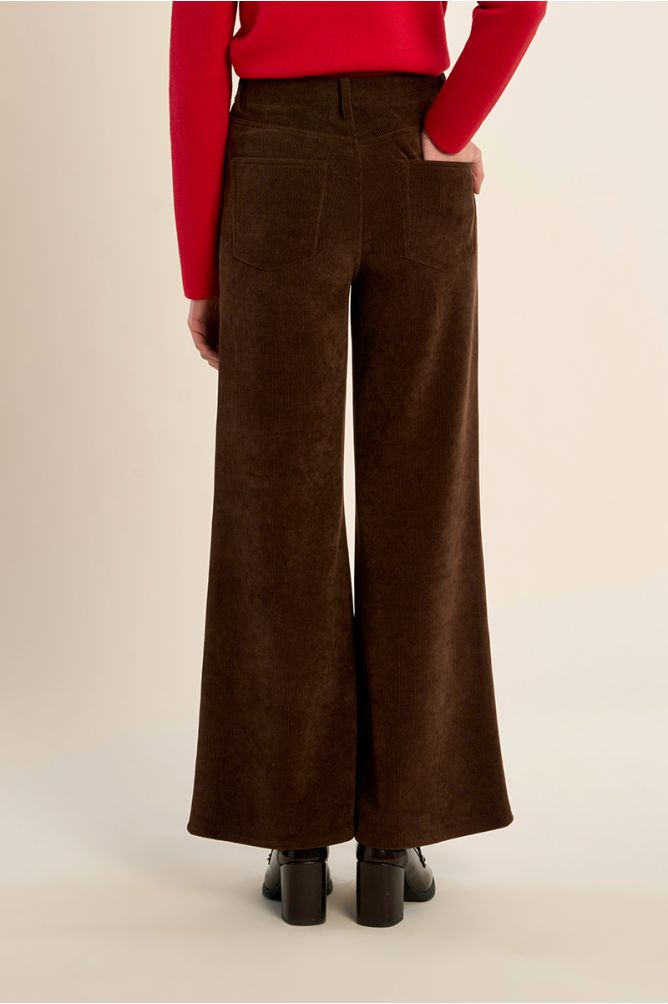 Pantalón largo acampanado