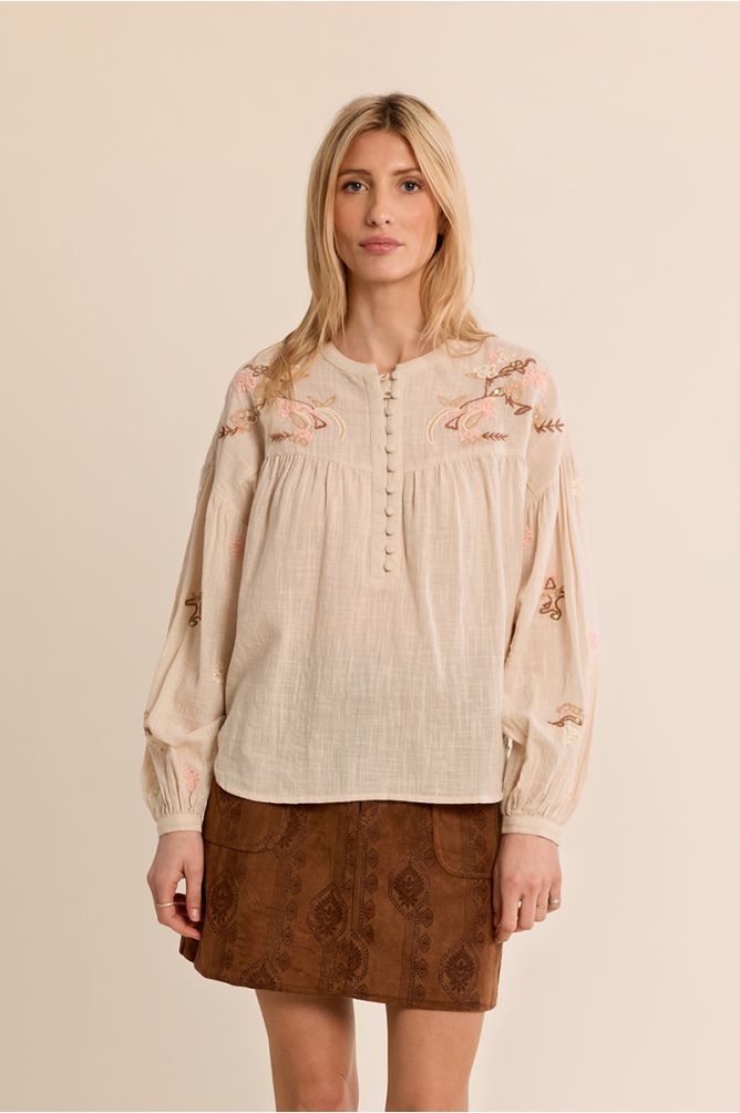 Blouse droite à boutons