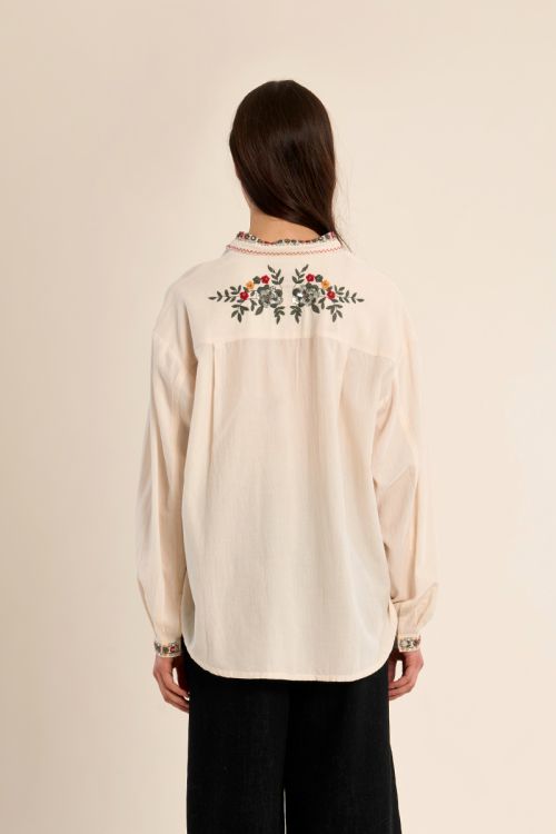 Floral embroidered shirt