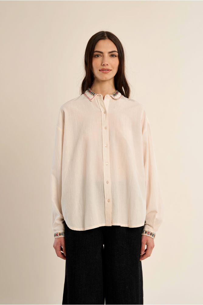 Floral embroidered shirt