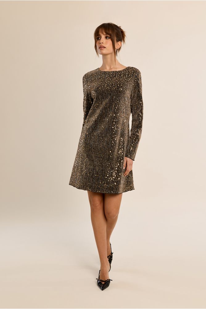 Robe courte évasée, ornée de strass