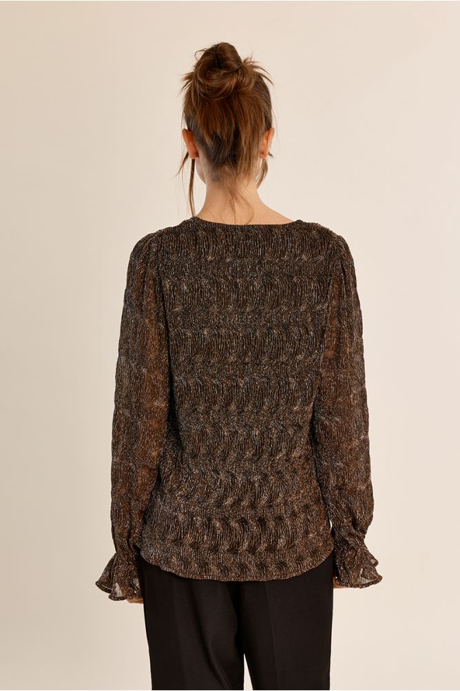 Long-sleeved blouse in semi-transparency