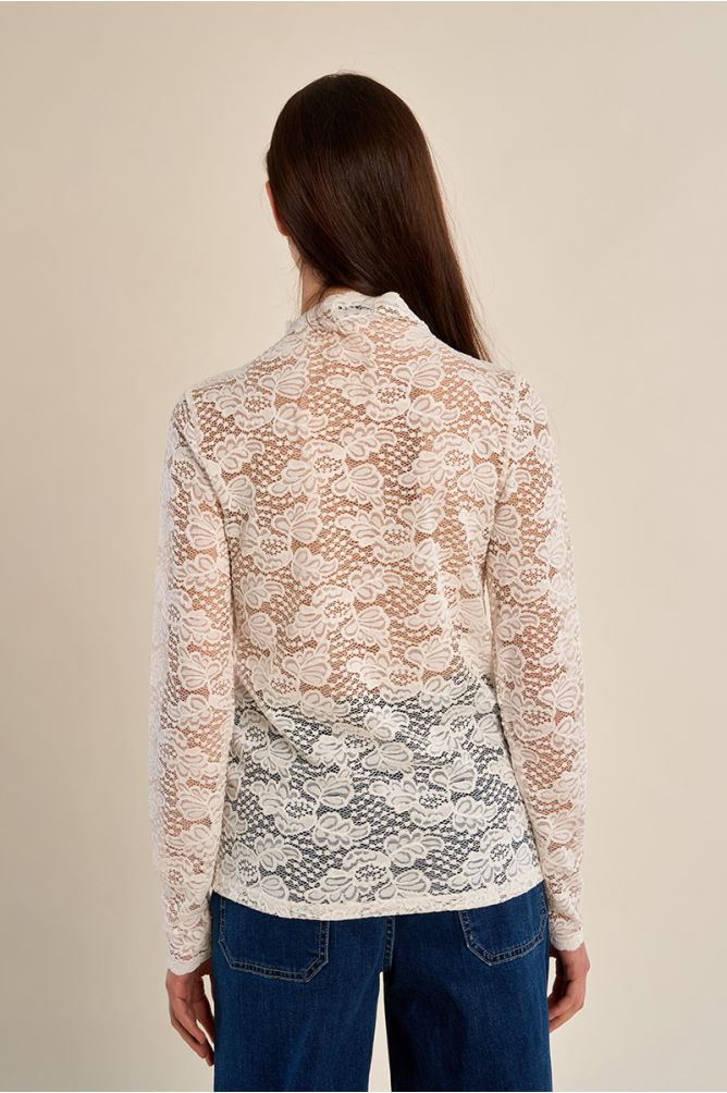 Lace undershirt
