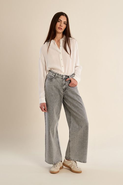 Pantalón vaquero detalle lunares