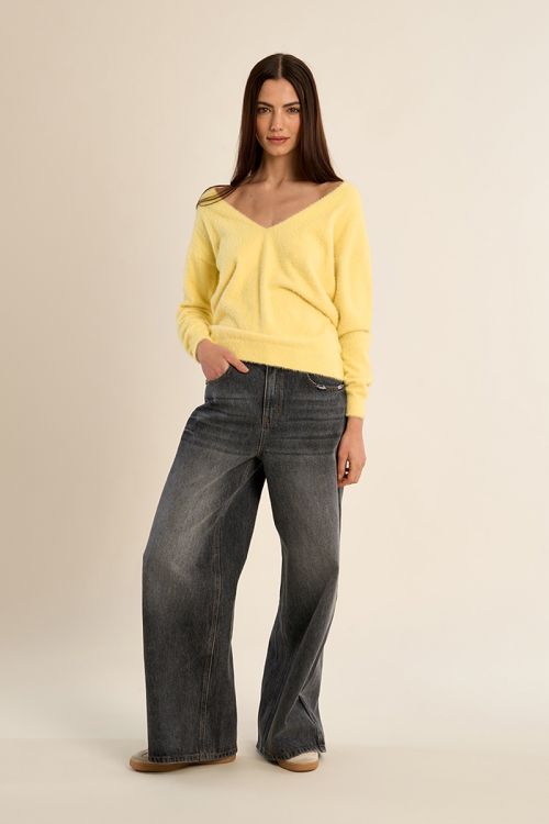Pull duveteux, col V