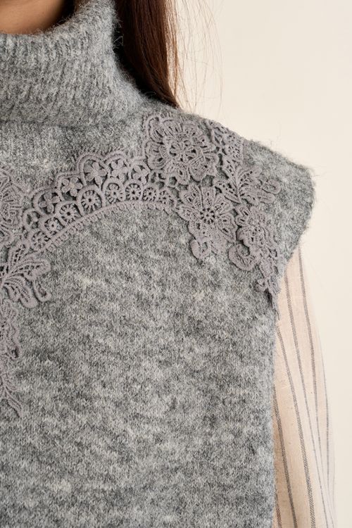 Jersey de manga sisa detalle bordado