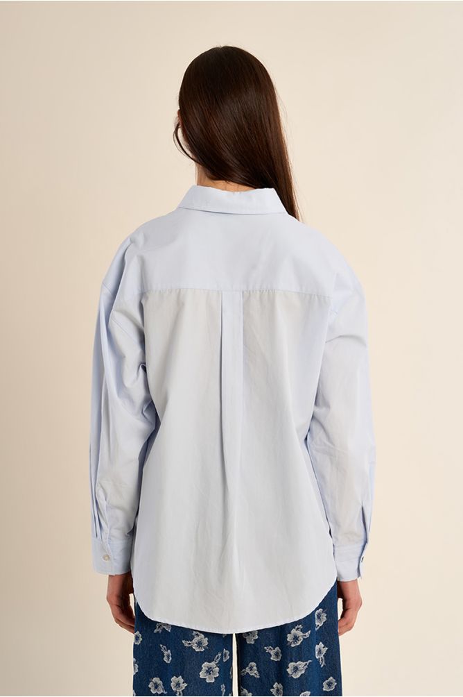 Camisa de manga larga bolsillo frontal