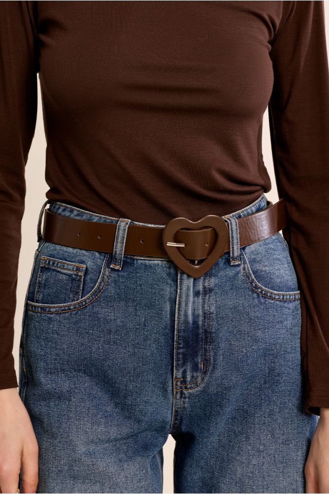 Ceinture avec boucle en cœur