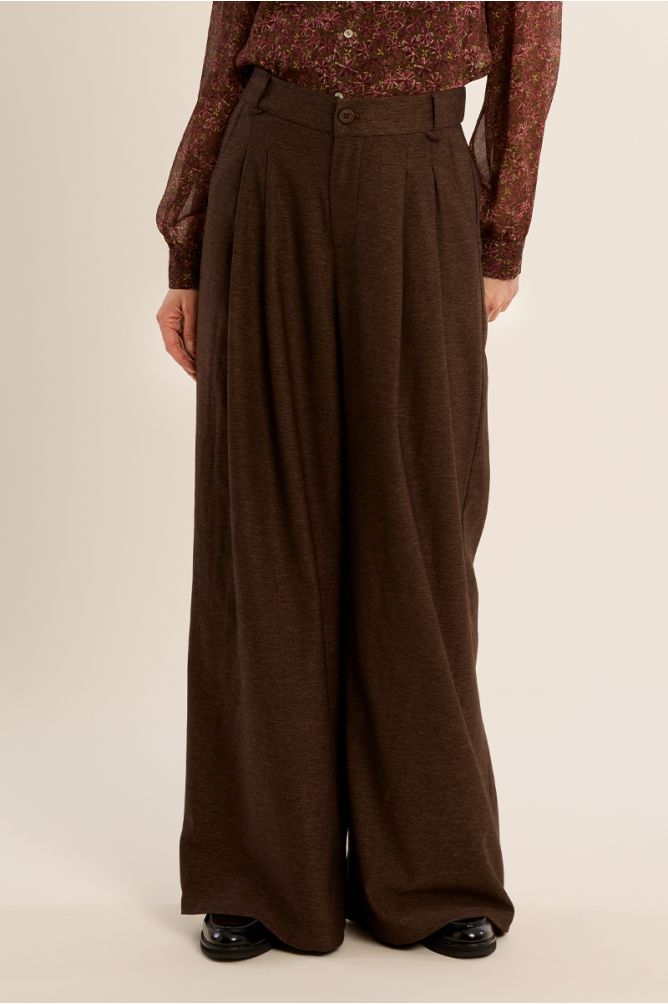 Pantalon taille haute, jambes larges