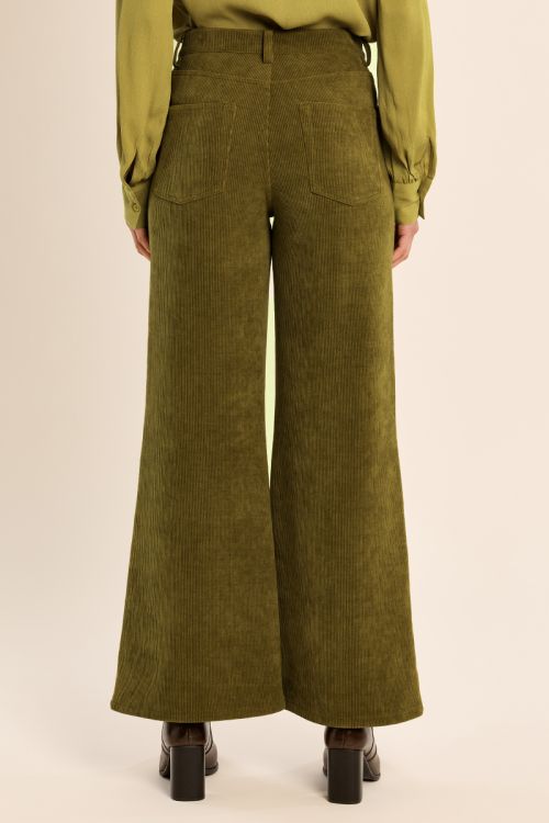 Pantalon évasé en velours côtelé