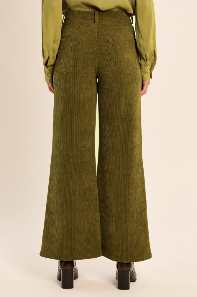 Pantalon évasé en velours côtelé