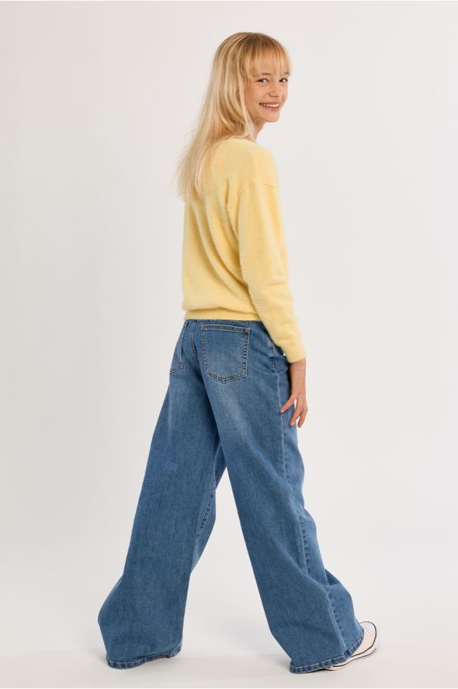 Pull duveteux col rond