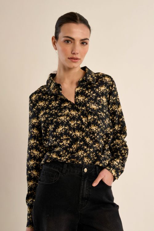Floral crop shirt