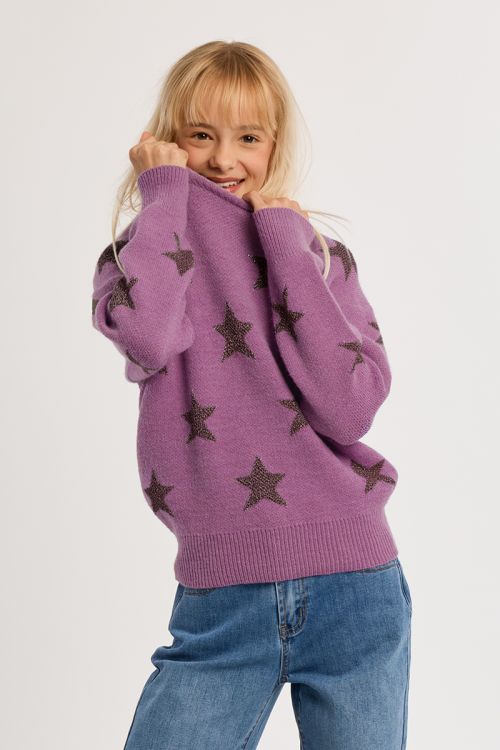 Knitted sweater with star patterns