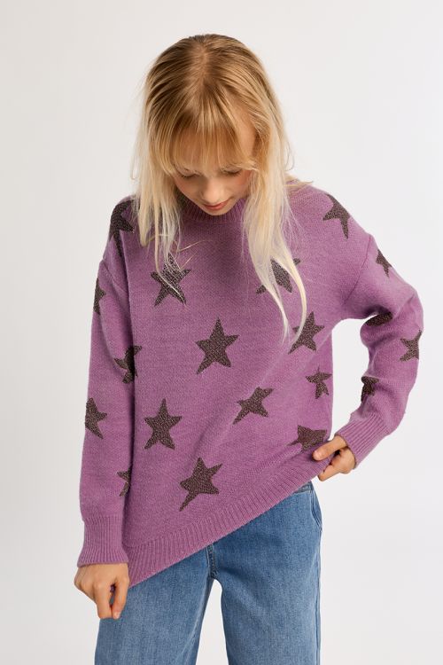 Knitted sweater with star patterns