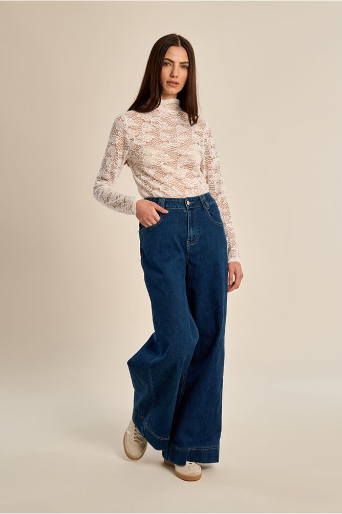 Pantalón vaquero perneras anchas