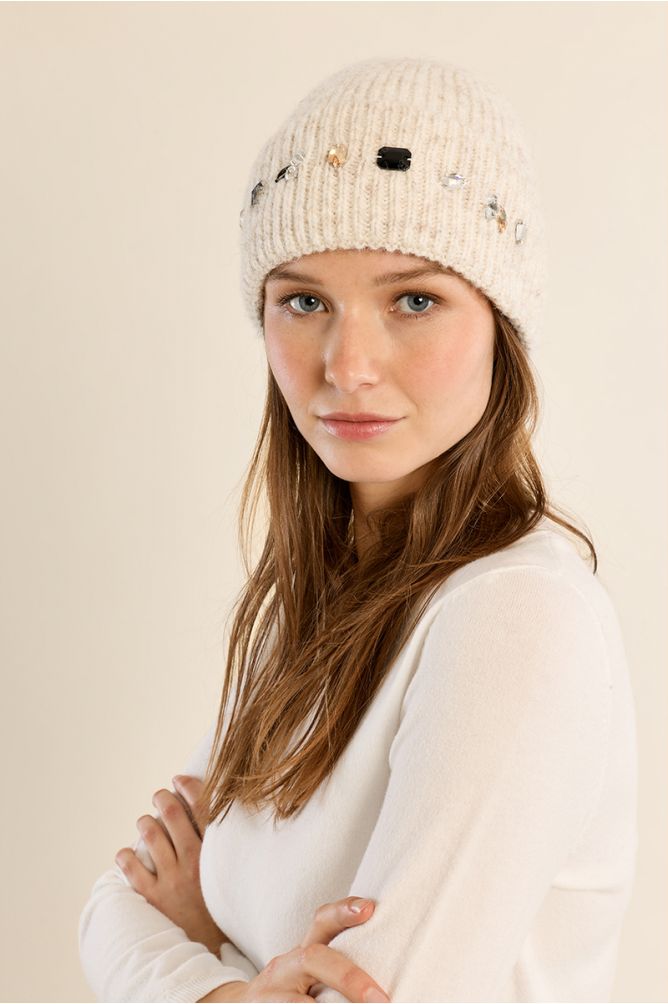 Gorro detalle abalorios