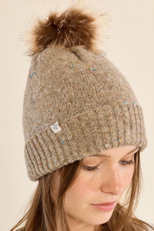 Gorro con pompón