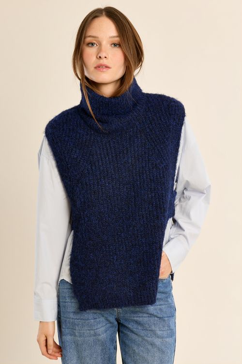 Pull col roulé en maille, sans manches