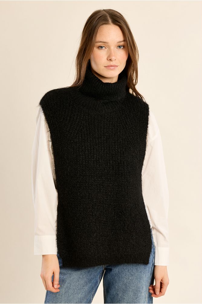 Pull col roulé en maille, sans manches