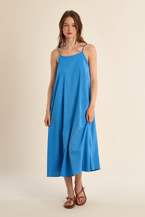 Robe longue, dos nu