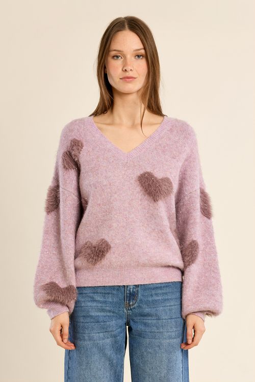 Fluffy sweater with iridescent hearts