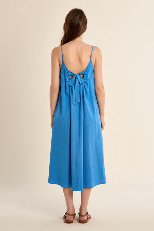 Robe longue, dos nu