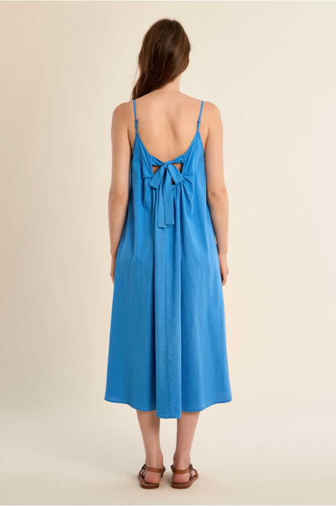 Robe longue, dos nu