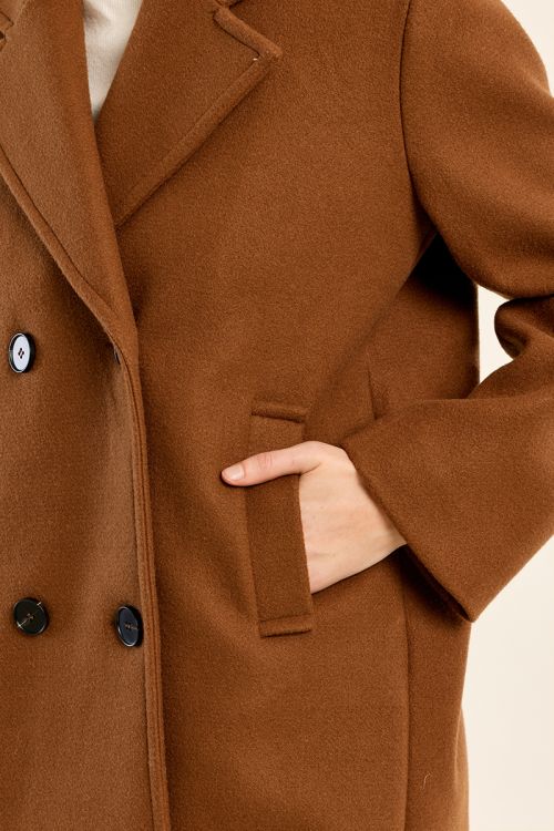 Short button-down coat