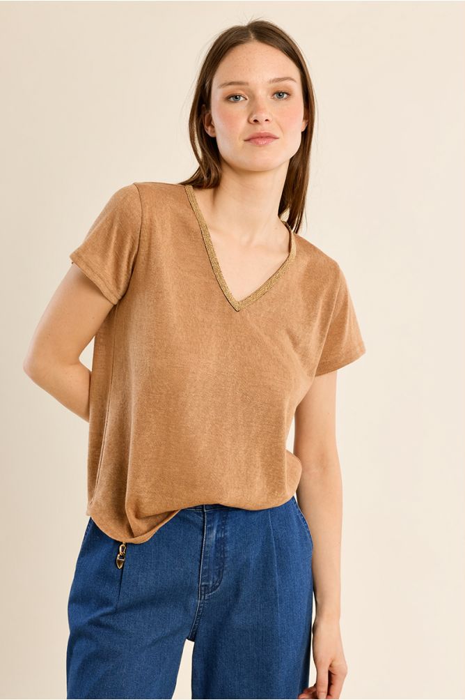 Iridescent V-neck T-shirt