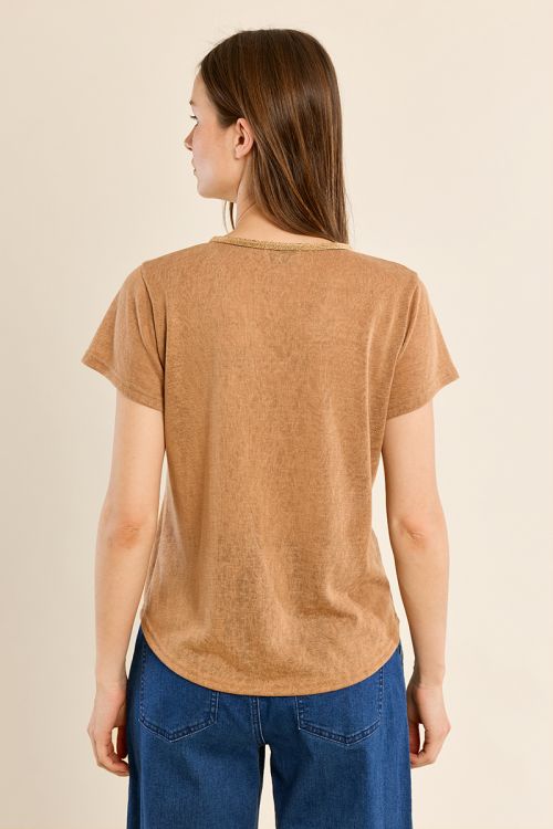 Iridescent V-neck T-shirt