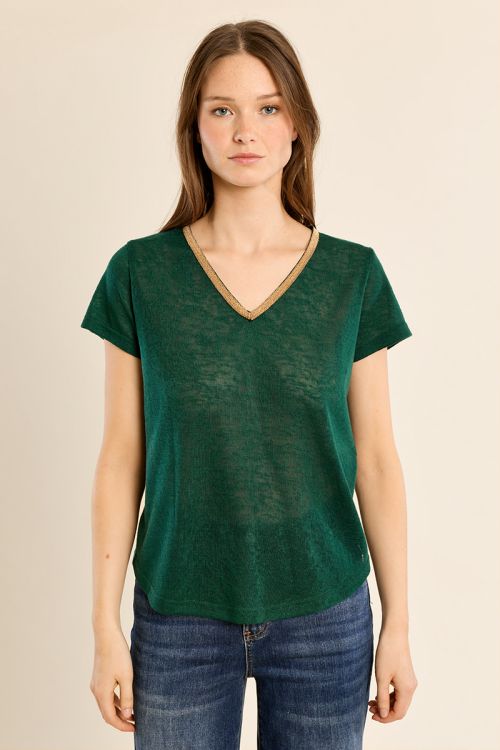 Iridescent V-neck T-shirt