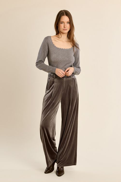 Straight-leg velvet pants
