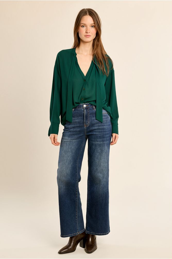 Blouse fluide col lavallière