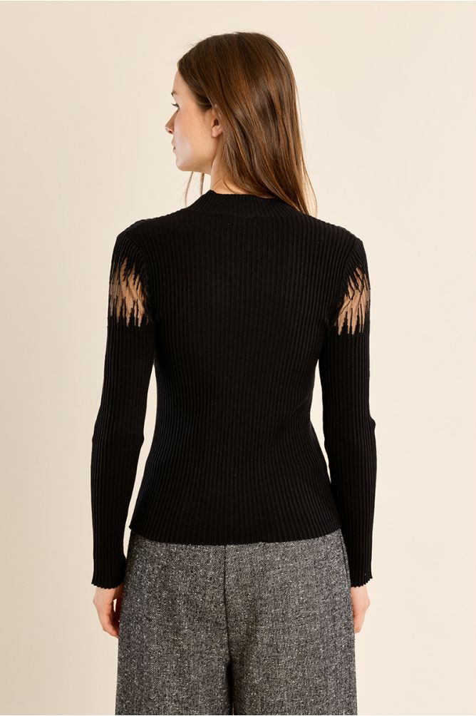 Fine ribbed sweater