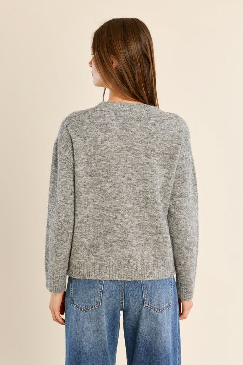 Pull en maille, fleurs en sequin