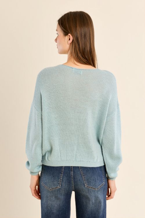 Plain knit sweater, round neck