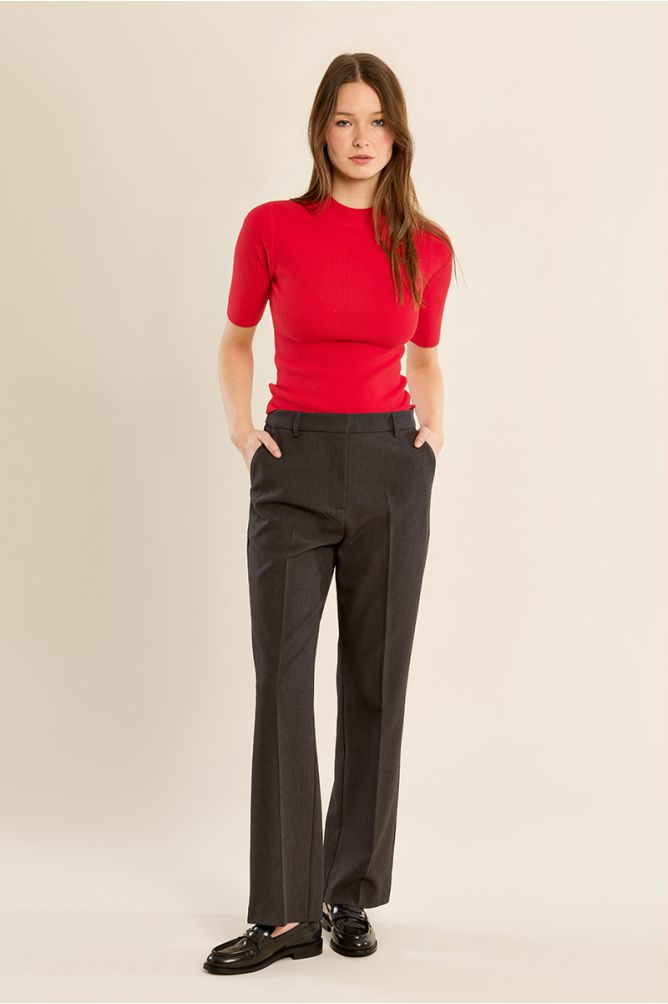 Pull col roulé, manches trois quart