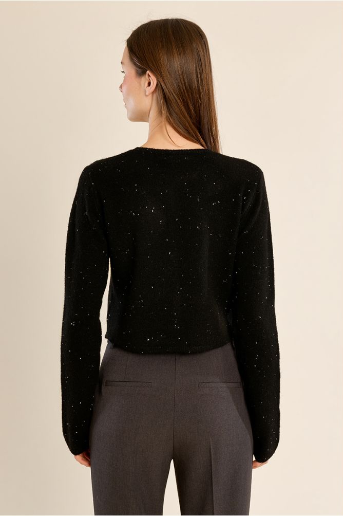 Short, fitted cardigan