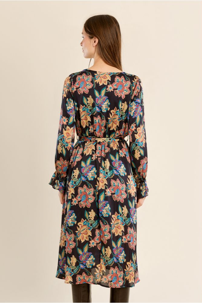Robe longue nouée, motif à fleurs